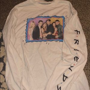 FRIENDS long sleeve tee! Size small